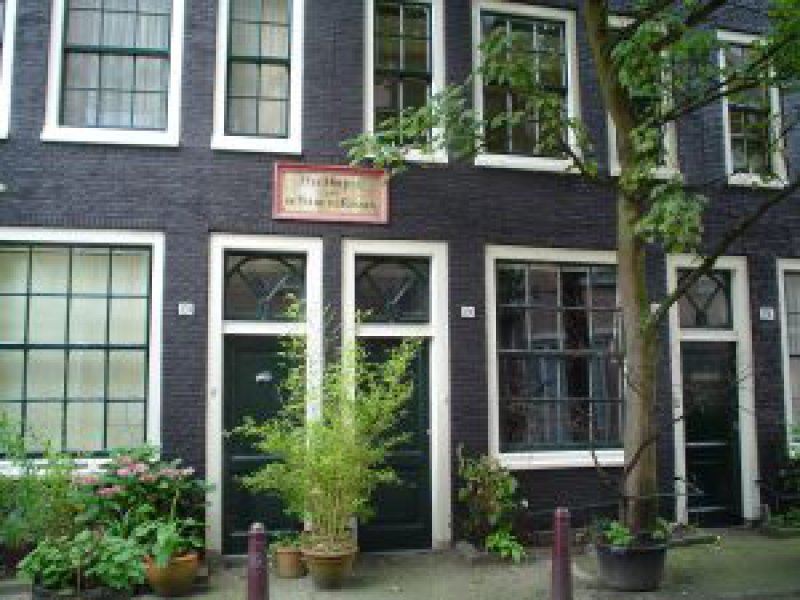 Hofjen van de Weduwe Roosen