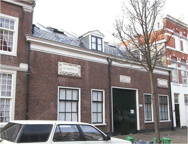 Hofje Floris van Dam
